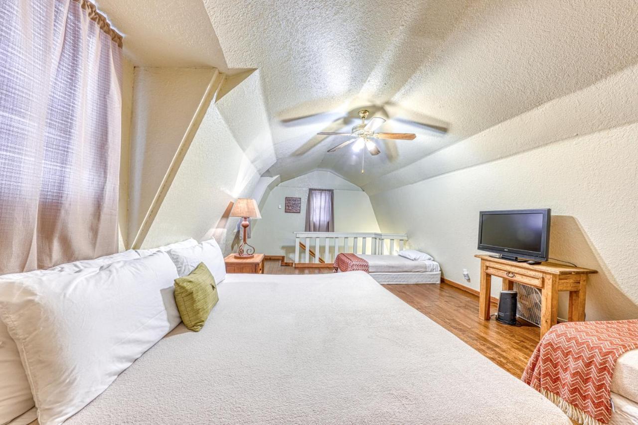 The Olive @ Mendelbaum Winery Guest Cabins Hotel Fredericksburg Eksteriør billede