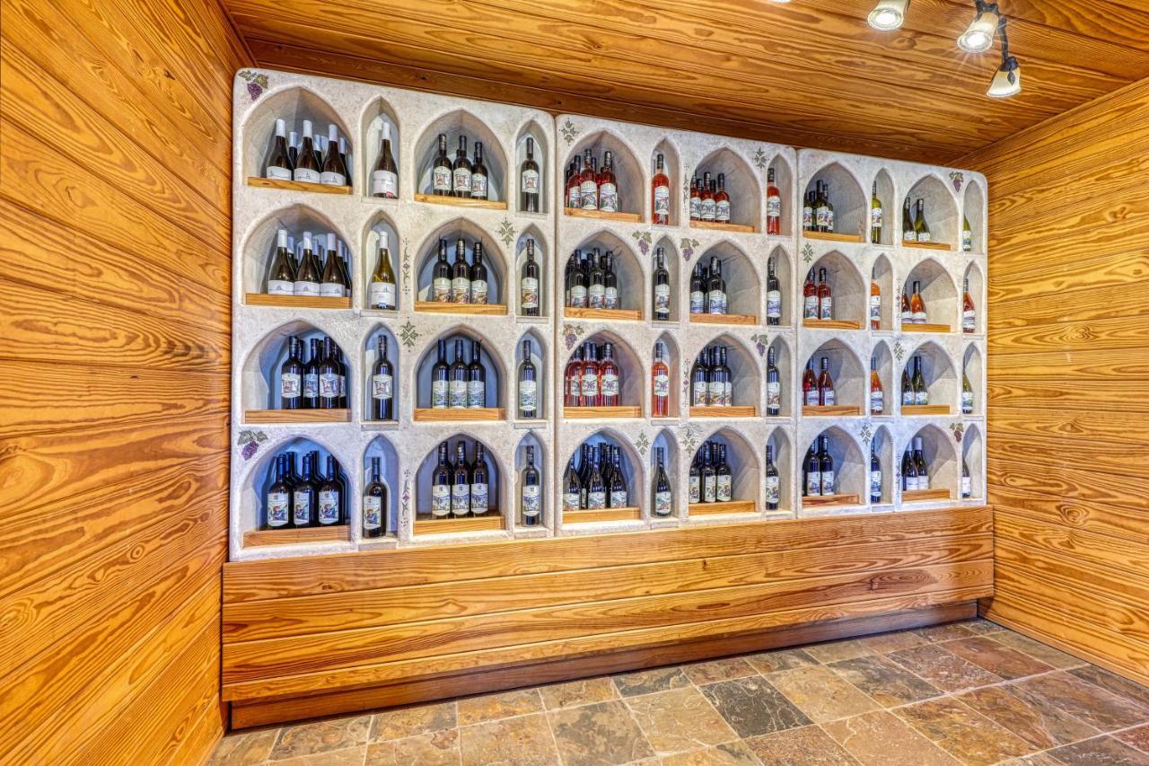 The Olive @ Mendelbaum Winery Guest Cabins Hotel Fredericksburg Eksteriør billede