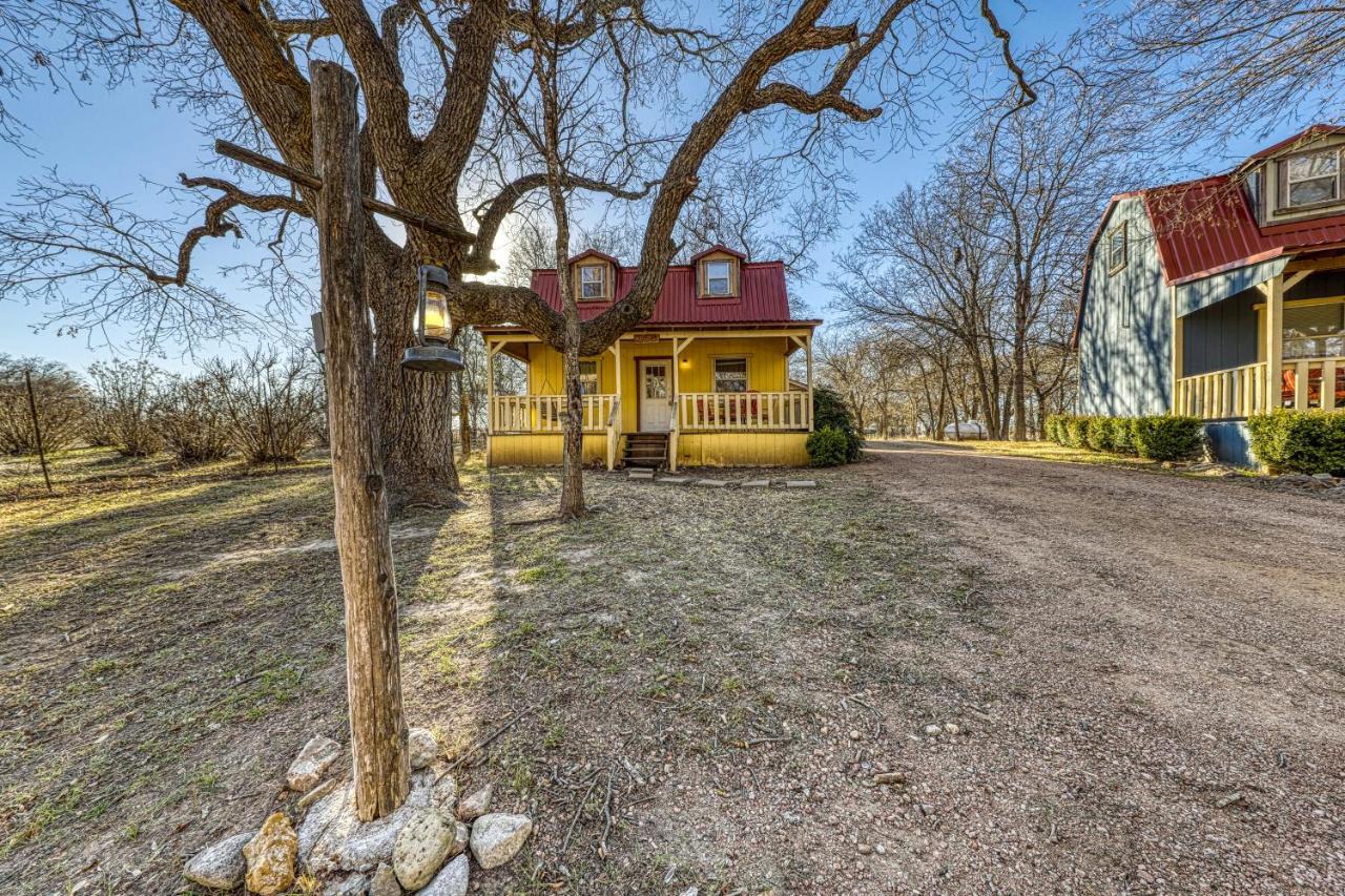 The Olive @ Mendelbaum Winery Guest Cabins Hotel Fredericksburg Eksteriør billede